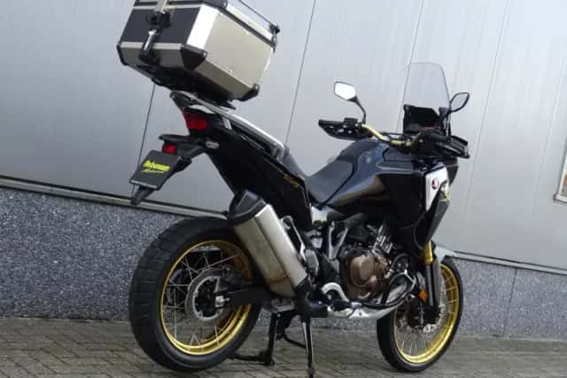 Honda CRF 1100 L Africa Twin (2020) thumbnail 3
