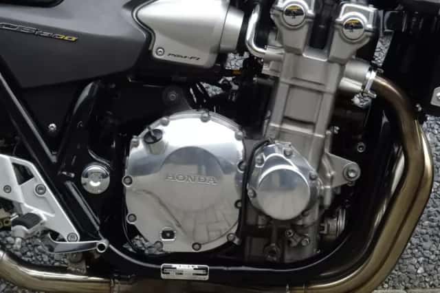 Honda CB 1300 Super Four (2003) thumbnail 4