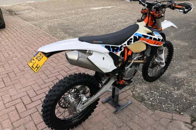 KTM 350 EXC-F Six Days (2015) thumbnail 4