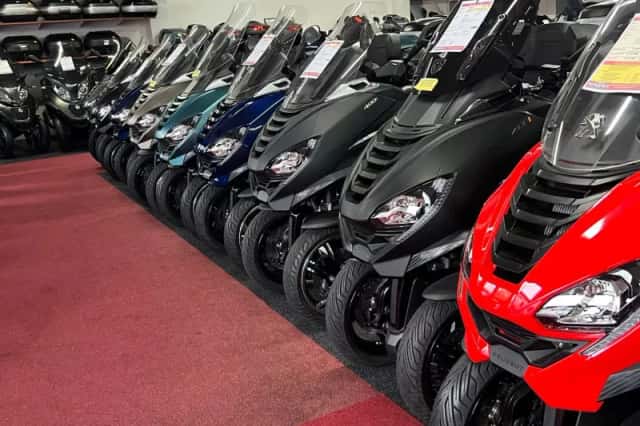 Piaggio MP3 (2025) thumbnail 6