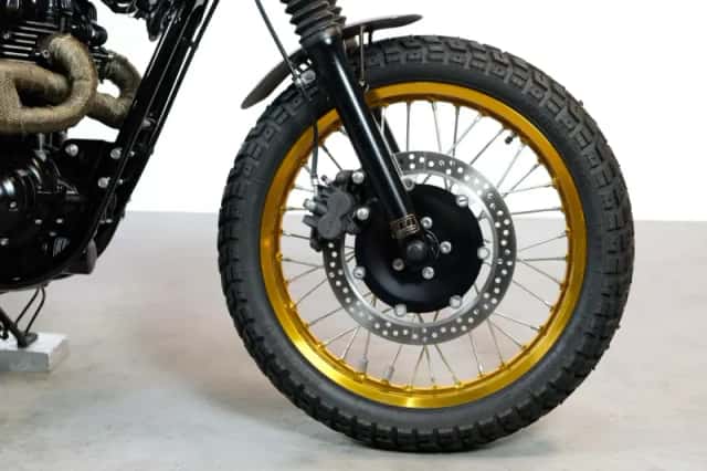 Kawasaki W800 (2016) thumbnail 4