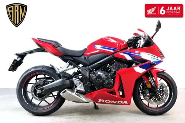 Honda CBR650R (2026) thumbnail 1