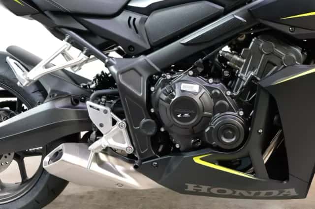 Honda CBR650R (2026) thumbnail 5