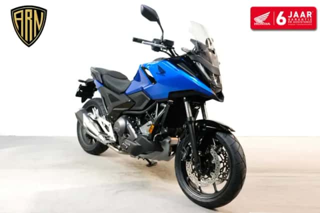 Honda NC750X (2026) thumbnail 2