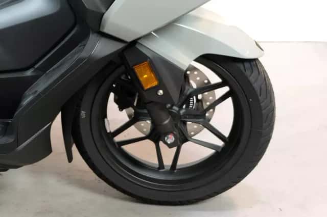 Honda Forza (2026) thumbnail 4