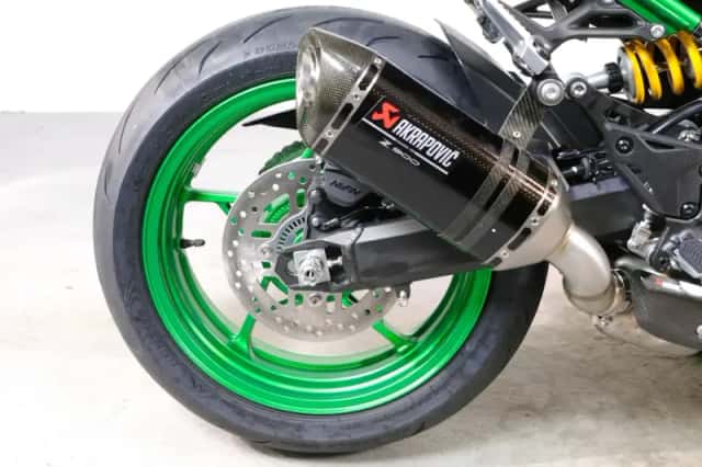 Kawasaki Z900 SE (2026) thumbnail 6