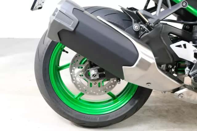 Kawasaki Z H2 (2026) thumbnail 6