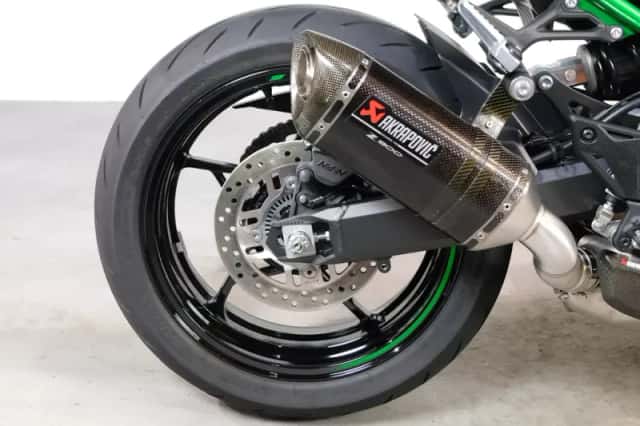 Kawasaki Z900 (2026) thumbnail 6