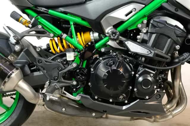Kawasaki Z900 SE (2026) thumbnail 5
