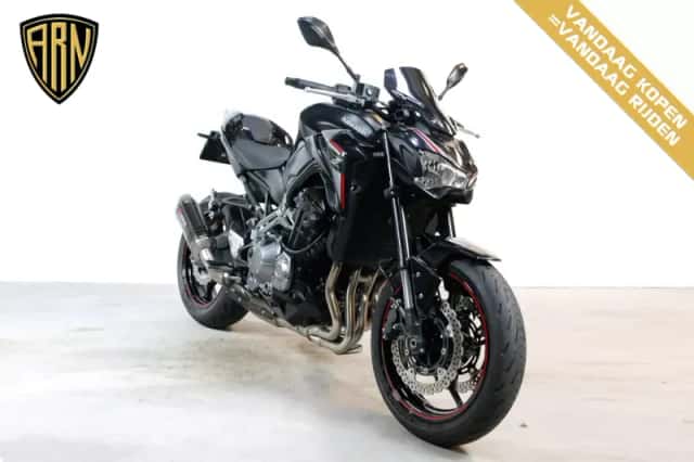 Kawasaki Z900 (2018) thumbnail 2