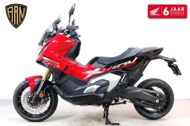 Honda X-ADV (2027) thumbnail 3