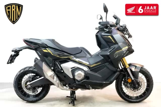Honda X-ADV (2027) thumbnail 1