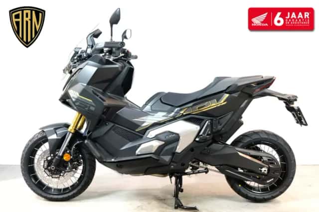 Honda X-ADV (2027) thumbnail 3