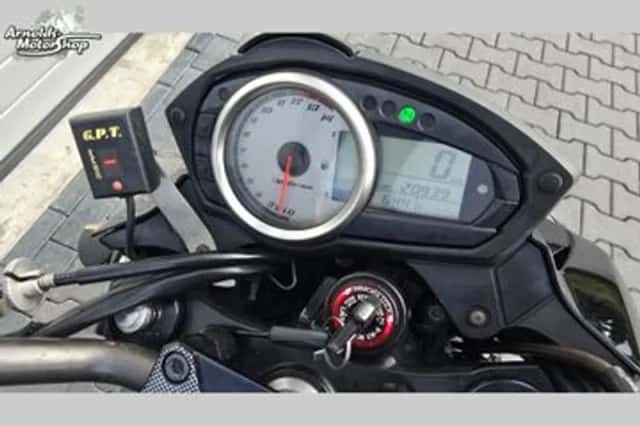 Kawasaki Z750 (2007) thumbnail 4