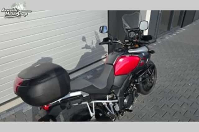 Suzuki V-Strom (2015) thumbnail 2
