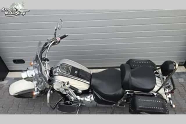 Suzuki VL 1500 Intruder (2004) thumbnail 3