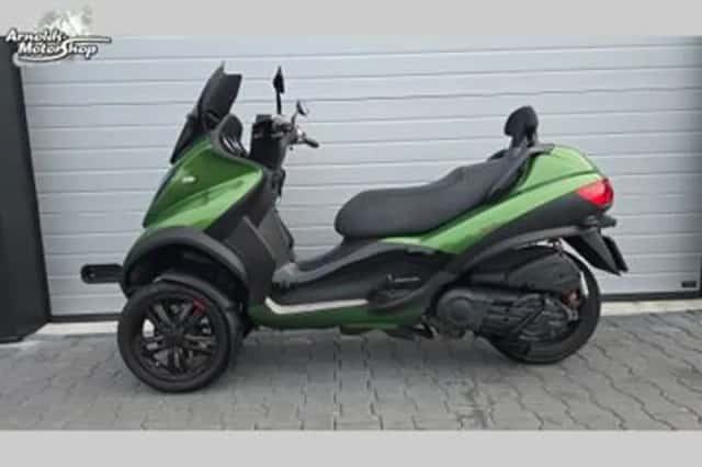 Piaggio MP3 500 (2014) thumbnail 6