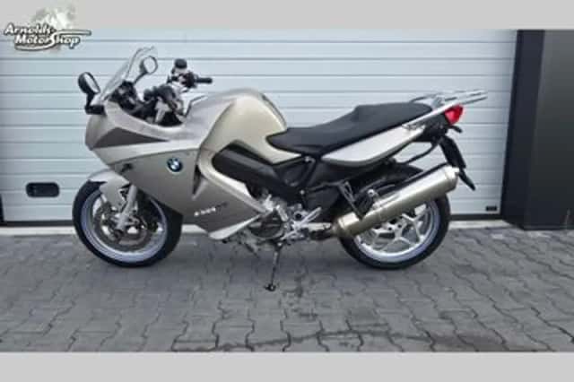 BMW F 800 ST (2010) thumbnail 3