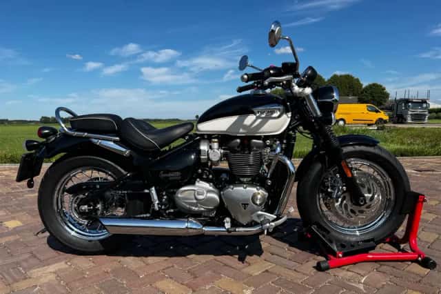 Triumph Chopper Bonneville Speedmaster 1200 (2023) thumbnail 1