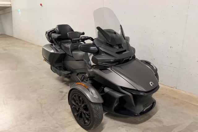 Can-Am Spyder RT (2024) thumbnail 3