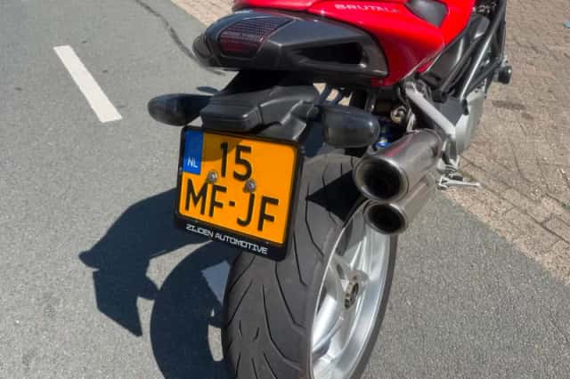 MV Agusta Brutale (2005) thumbnail 4