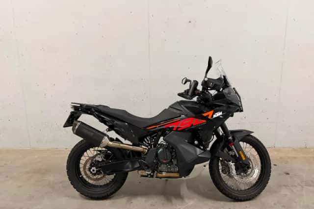 KTM 790 Adventure 790 (2023) thumbnail 1