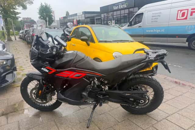 KTM 790 Adventure 790 (2023) thumbnail 1