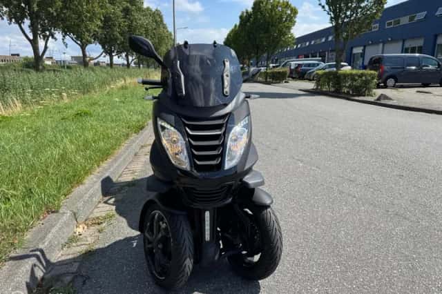 Peugeot Metropolis (2020) thumbnail 3