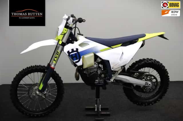 Husqvarna FE 450 (2023) thumbnail 1
