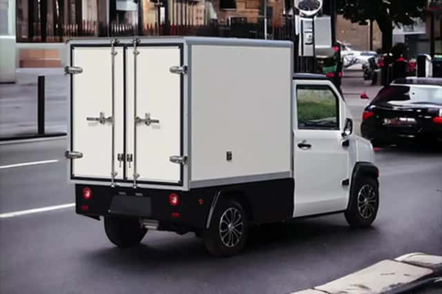 E-Tors E (2026) thumbnail 2