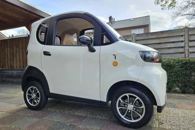 E-Tors City (2026) thumbnail 2
