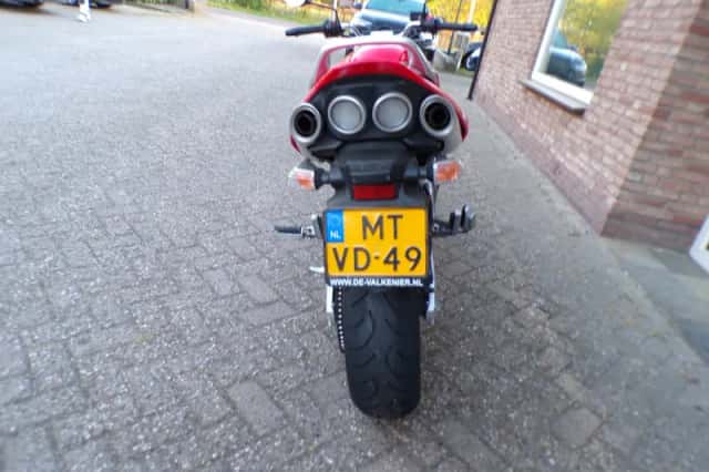 Suzuki GSR600 (2006) thumbnail 5