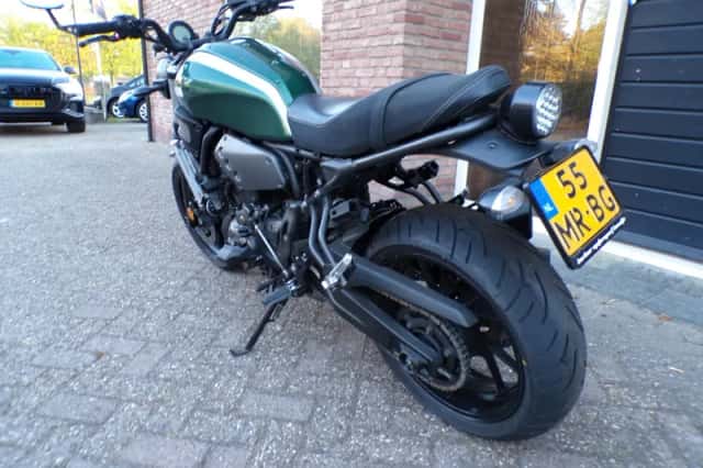 Yamaha XSR700 (2016) thumbnail 3