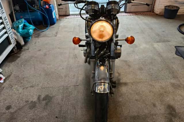 Honda CB 550 F (1977) thumbnail 2