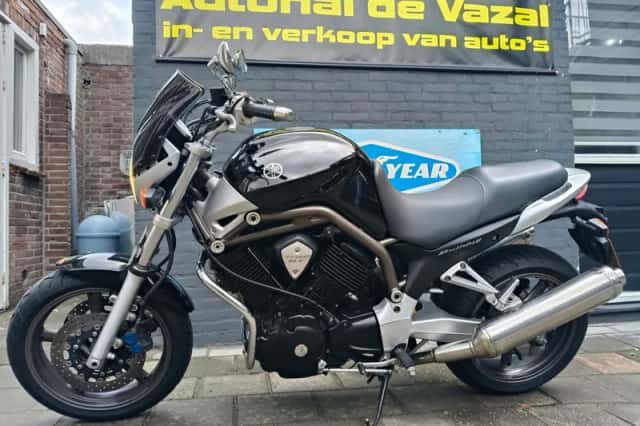 Yamaha BT 1100 Bulldog (2003) thumbnail 1