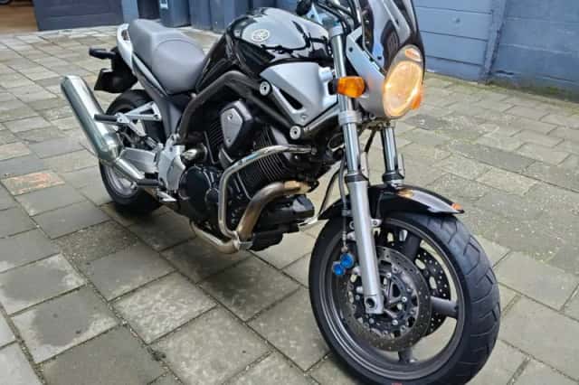 Yamaha BT 1100 Bulldog (2003) thumbnail 2