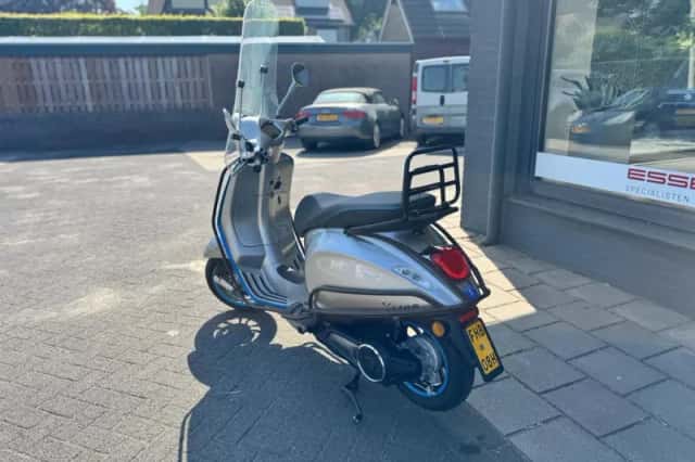 Piaggio Elletrica Piaggio (2021) thumbnail 4