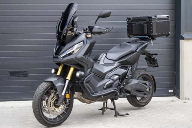 Honda X-ADV 750 (2023) thumbnail 1