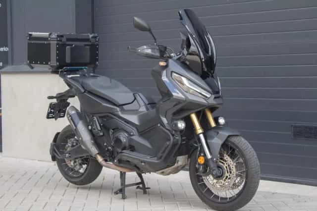 Honda X-ADV 750 (2023) thumbnail 5
