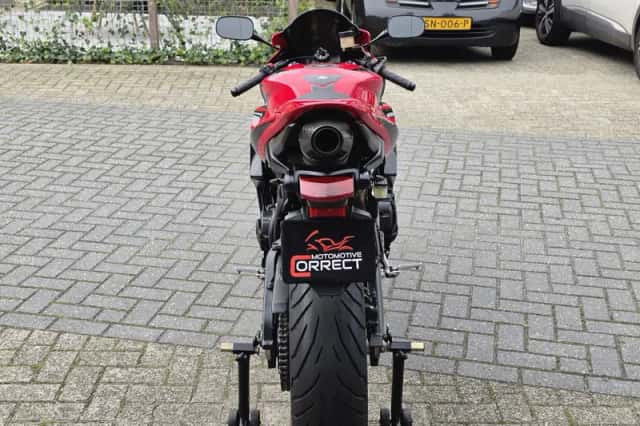 Honda CBR (2007) thumbnail 6