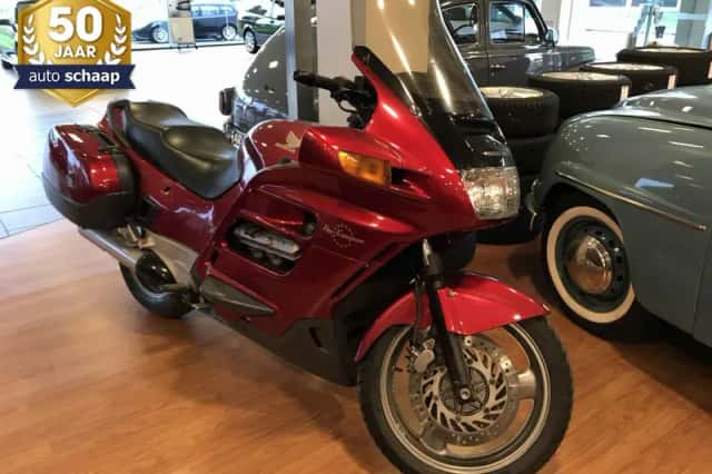 Honda ST 1100 Pan European (1992) thumbnail 1