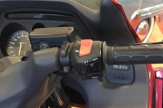 Honda ST 1100 Pan European (1992) thumbnail 6