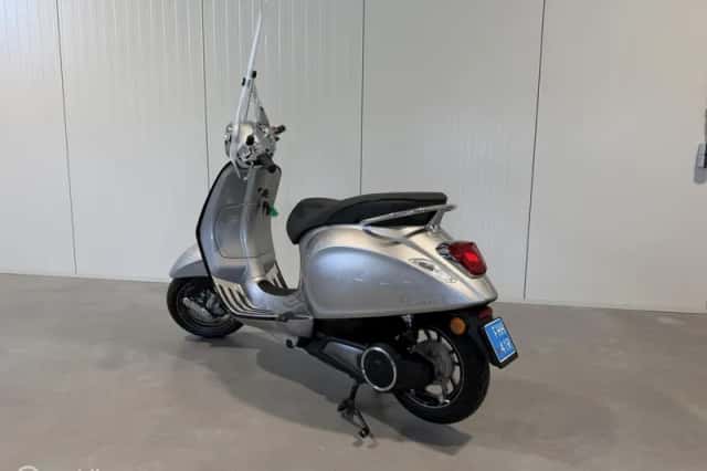 Piaggio Snorscooter Elletrica (2021) thumbnail 4