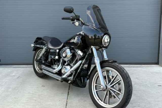 Harley-Davidson Low Rider (2009) thumbnail 2