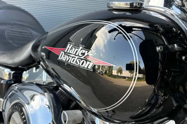 Harley-Davidson Low Rider (2009) thumbnail 6