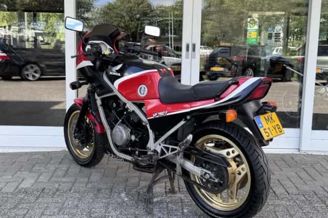 Honda VF (1982) thumbnail 6