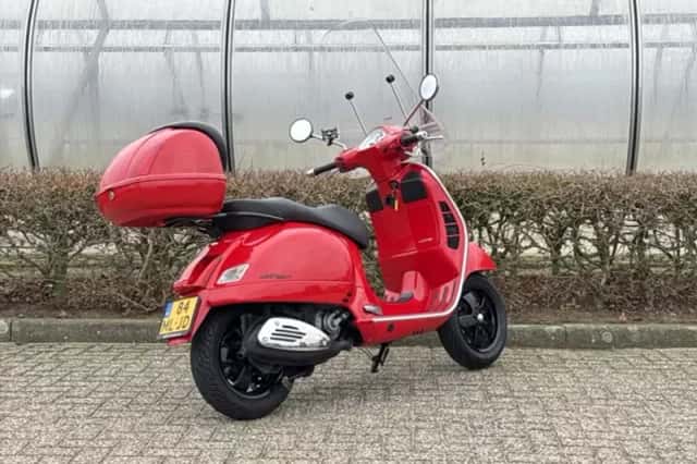 Vespa GTS 250 (2007) thumbnail 2