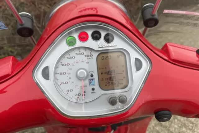 Vespa GTS 250 (2007) thumbnail 3
