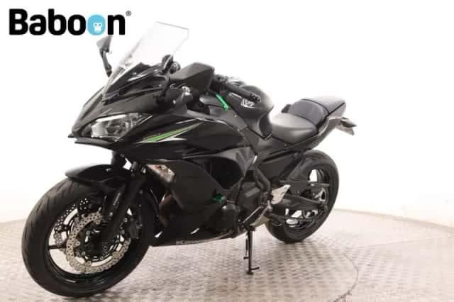 Kawasaki Ninja 650 (2017) thumbnail 4