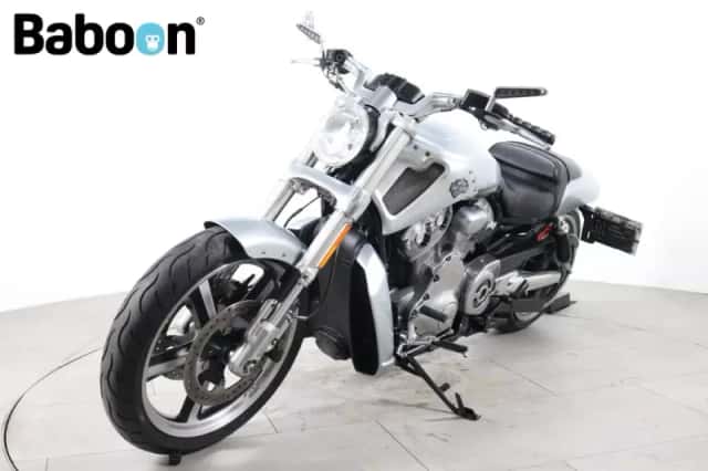 Harley-Davidson V-Rod Muscle (2009) thumbnail 4